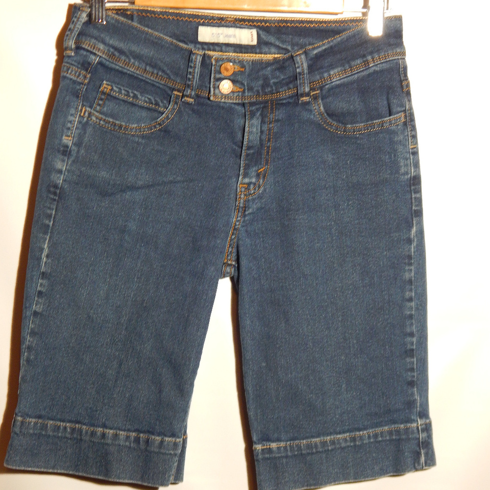 Levi's 515 Women's Bermuda Shorts Size 4
